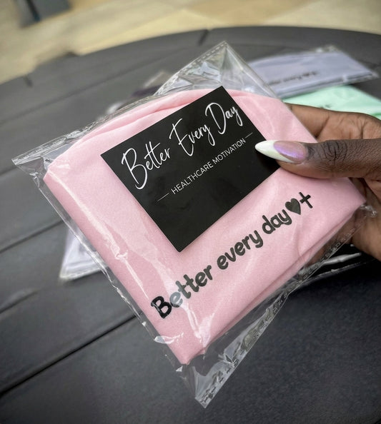 Better Every Day scrub cap – Pink (package)